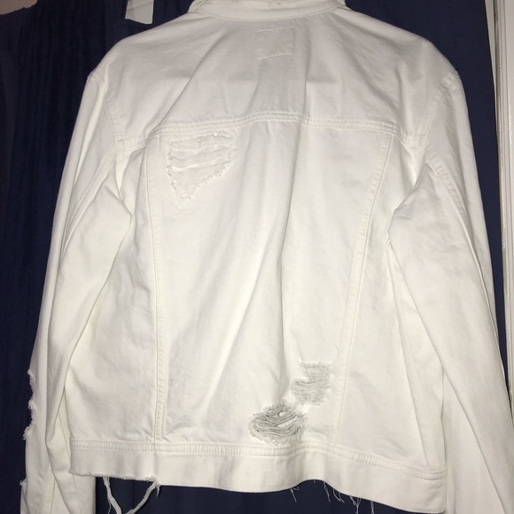 AE White Denim Jacket - Picture 2 of 3